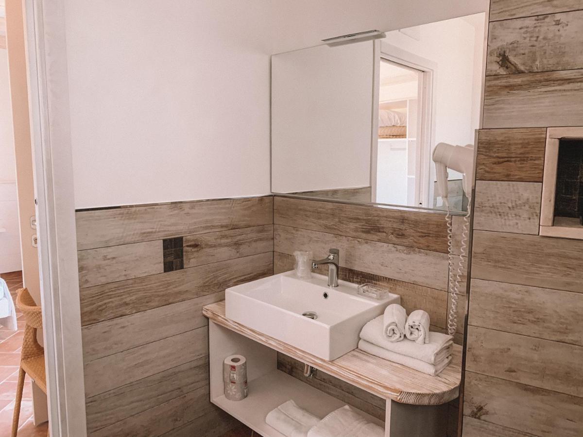 B&B La Roccia Castelsardo Eksteriør bilde